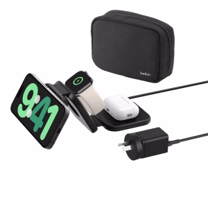 Belkin BoostcCharge Pro 3-in-1 Magnetic Wireless Travel Pad 15W With Qi2 - Black(WIZ024auBK)